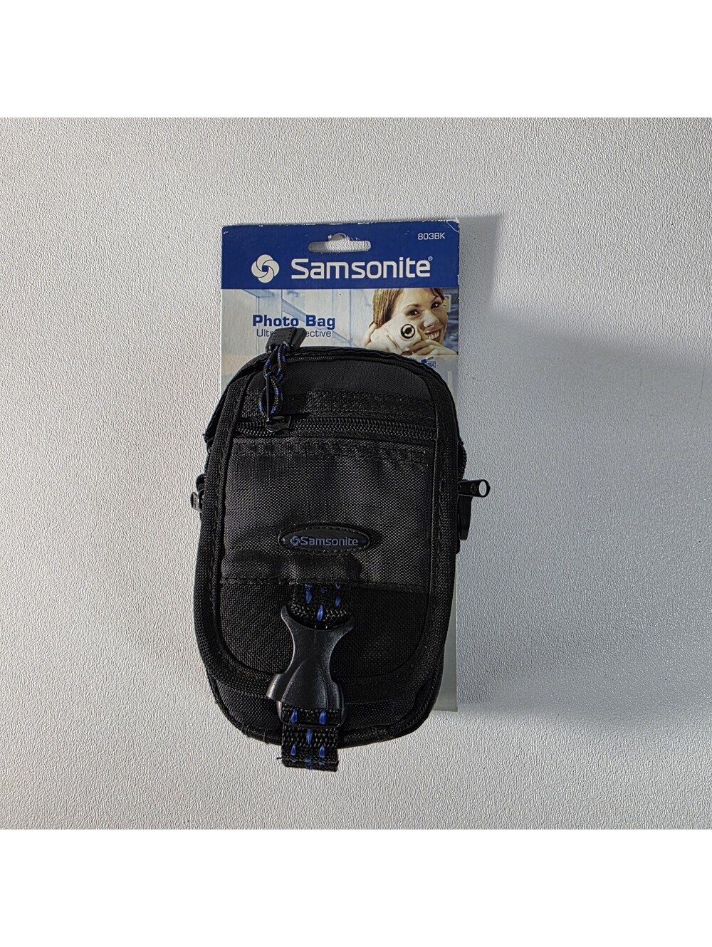Samsonite 803BK Ultra Protective Photo Bag  Camera Bag 5-Pocket Shoulder Strap